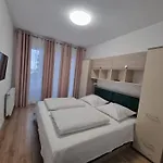 Casa Ta La Munte * Braszów